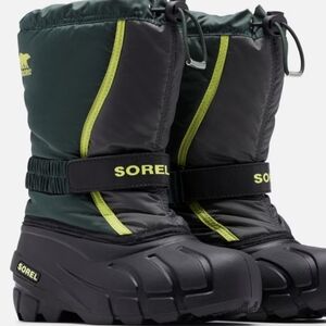 Sorel Kids' Dark Green & Black Winter Boots with Lime Accents